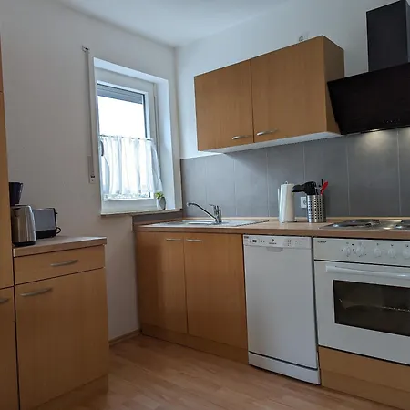 Haus Abendsonne Dachgeschoss Klein Апартаменты *